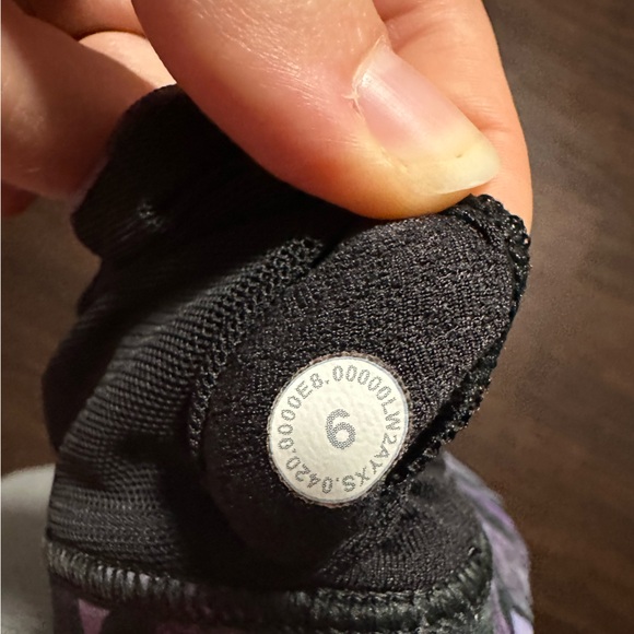 Lululemon Free To Be Serene Bra Light Support C/D Cups Floral Shift Multi - Picture 4 of 4